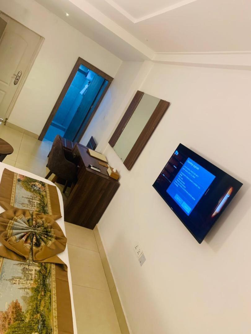 Swiss Pearl Continental Suite Wupa Exterior photo