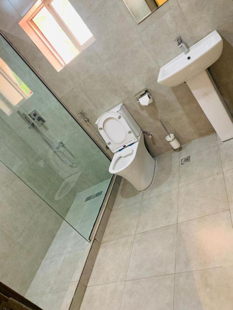 Swiss Pearl Continental Suite Wupa Exterior photo